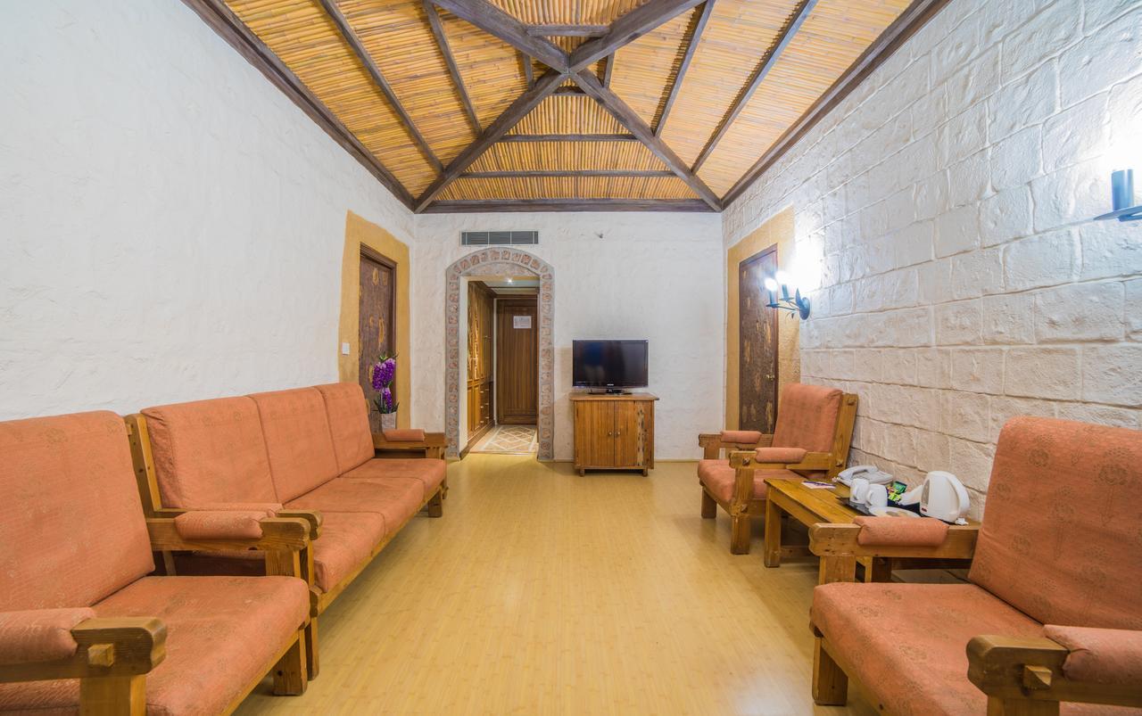 Ramoji Film City- Sitara Luxury Hotel Pedda Ambarpet Exterior photo